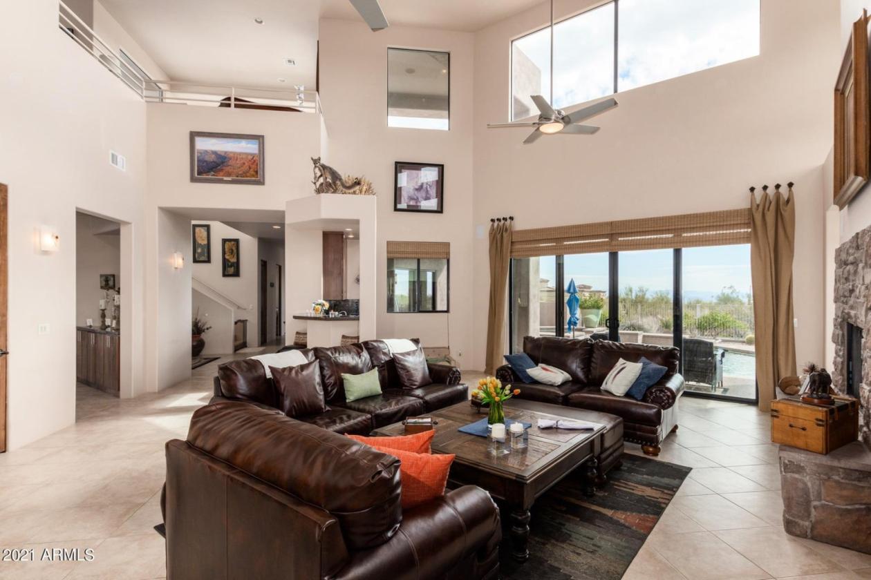 LUXURY EQUESTRIAN ESTATE,  2.7 ACRES - photo 11