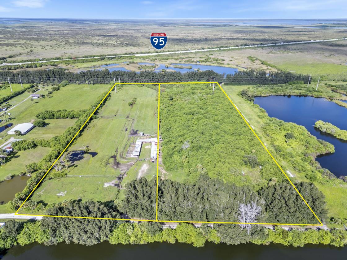 Horse Property for sale.