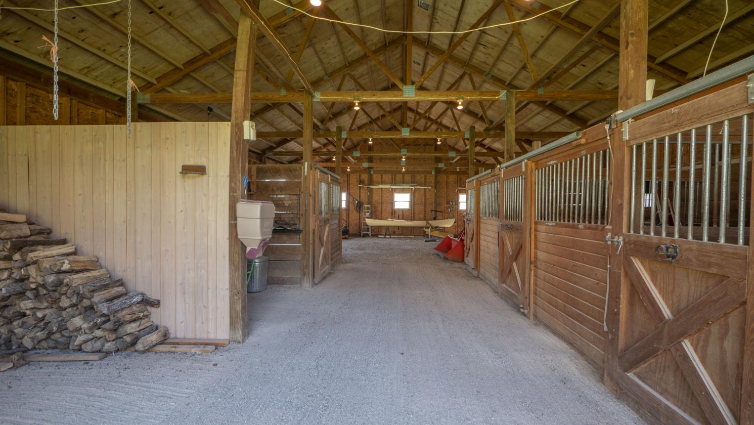 Extraordinary Equestrian Estate - Panoramic Views - photo 6