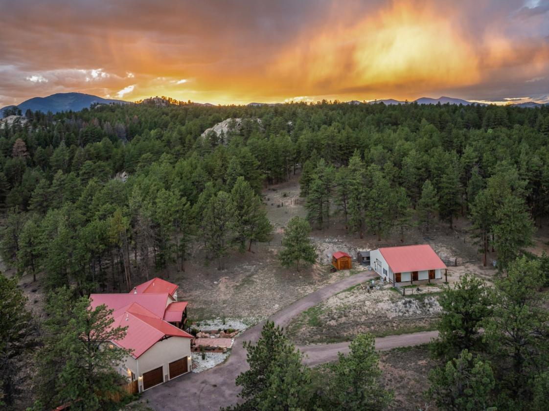 Colorado Luxury — 48 Acres, Barn & National Forest - photo 30