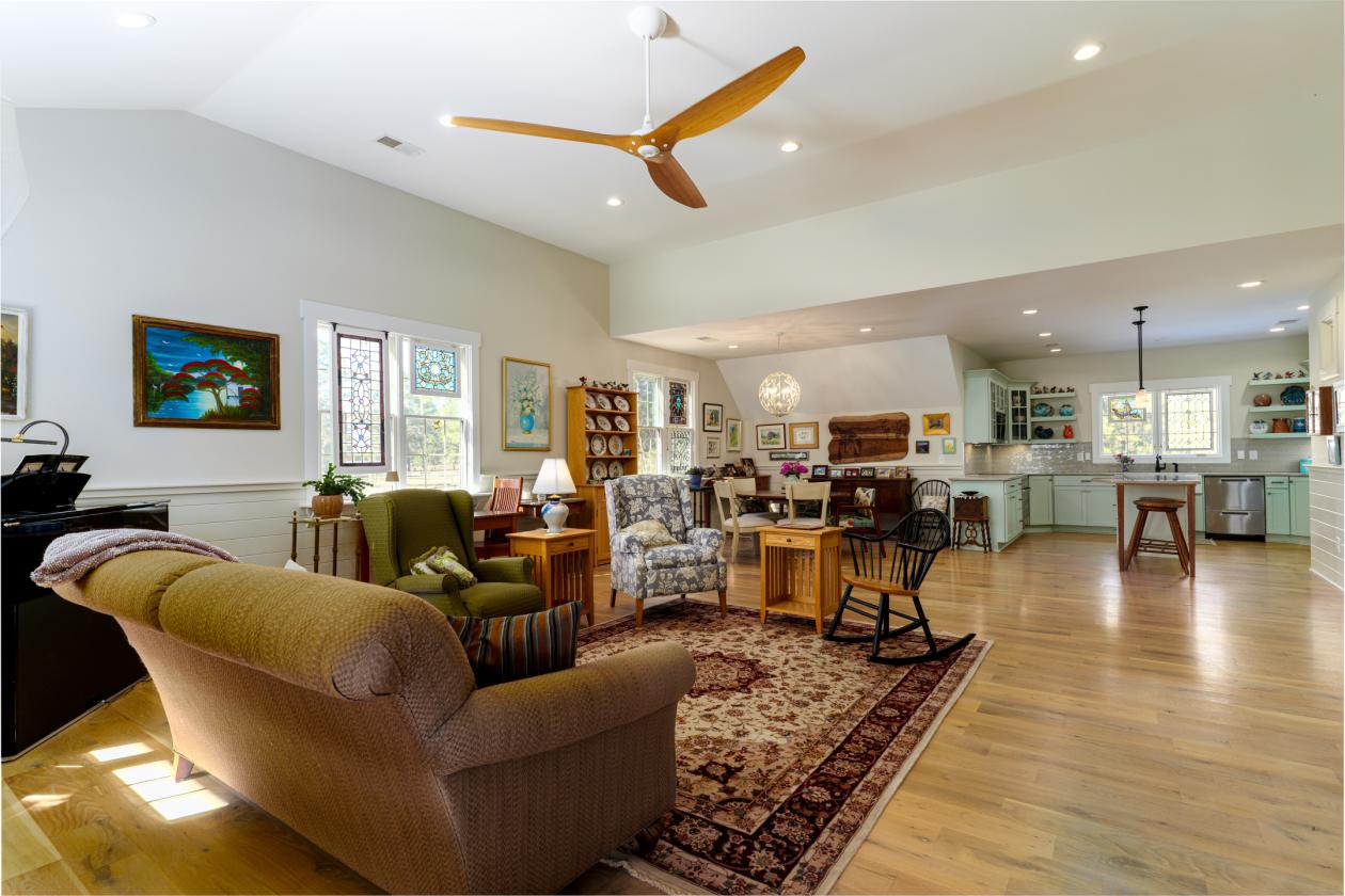 Exceptional Equestrian Estate on Over 11.4 Private Acres - photo 6