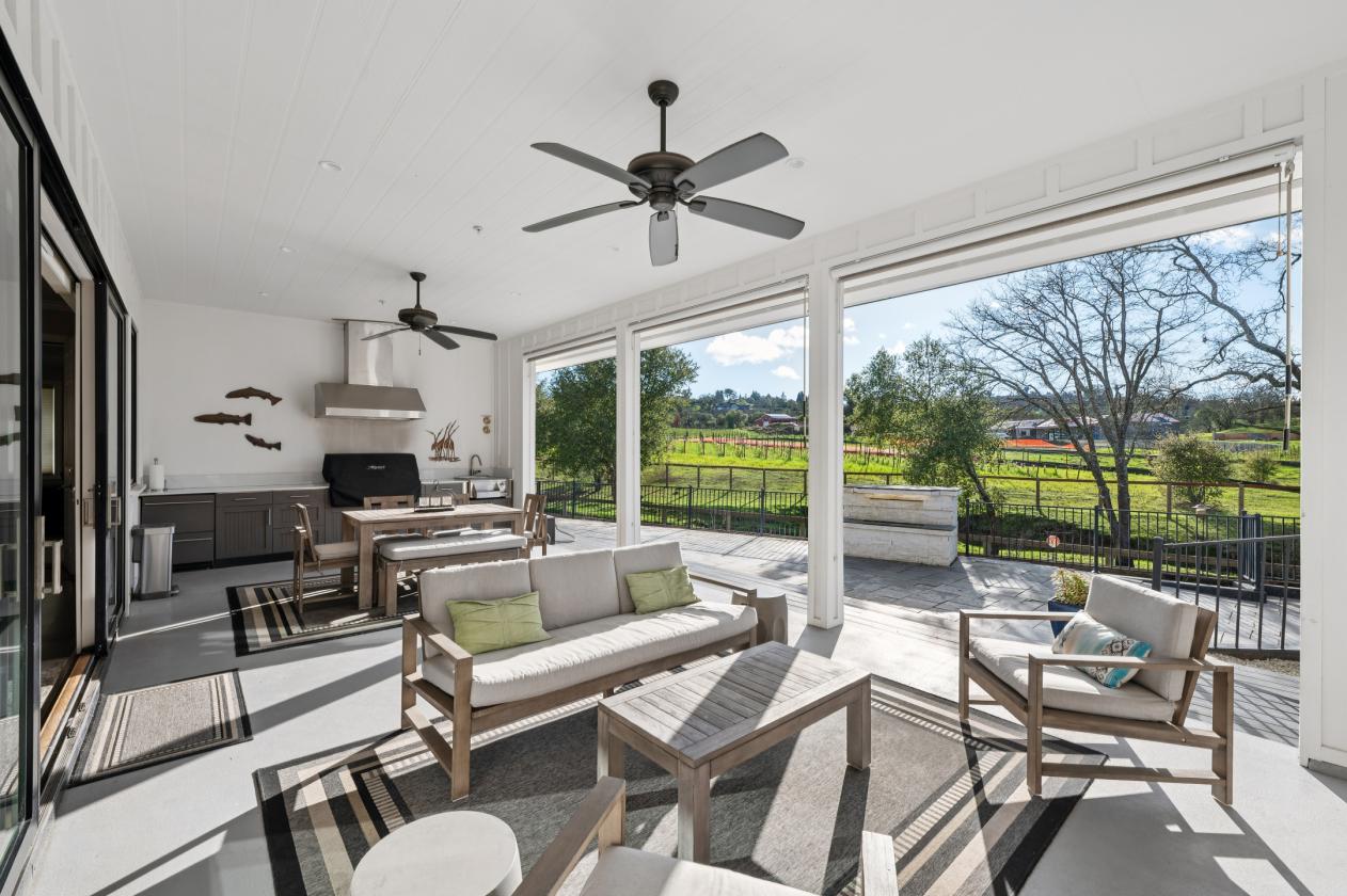 Wine Country Compound with Equestrian Facilities - photo 15