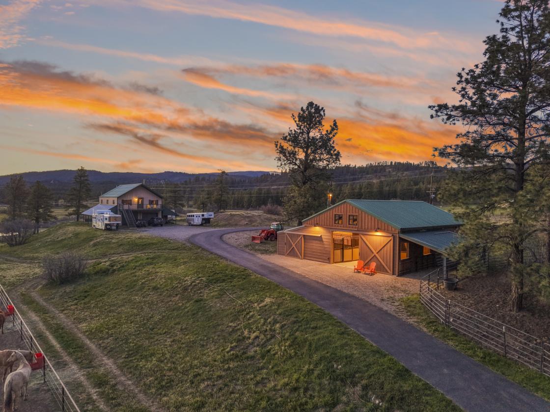 SW Colorado Ranch with 2 Houses and Forest Access - photo 8