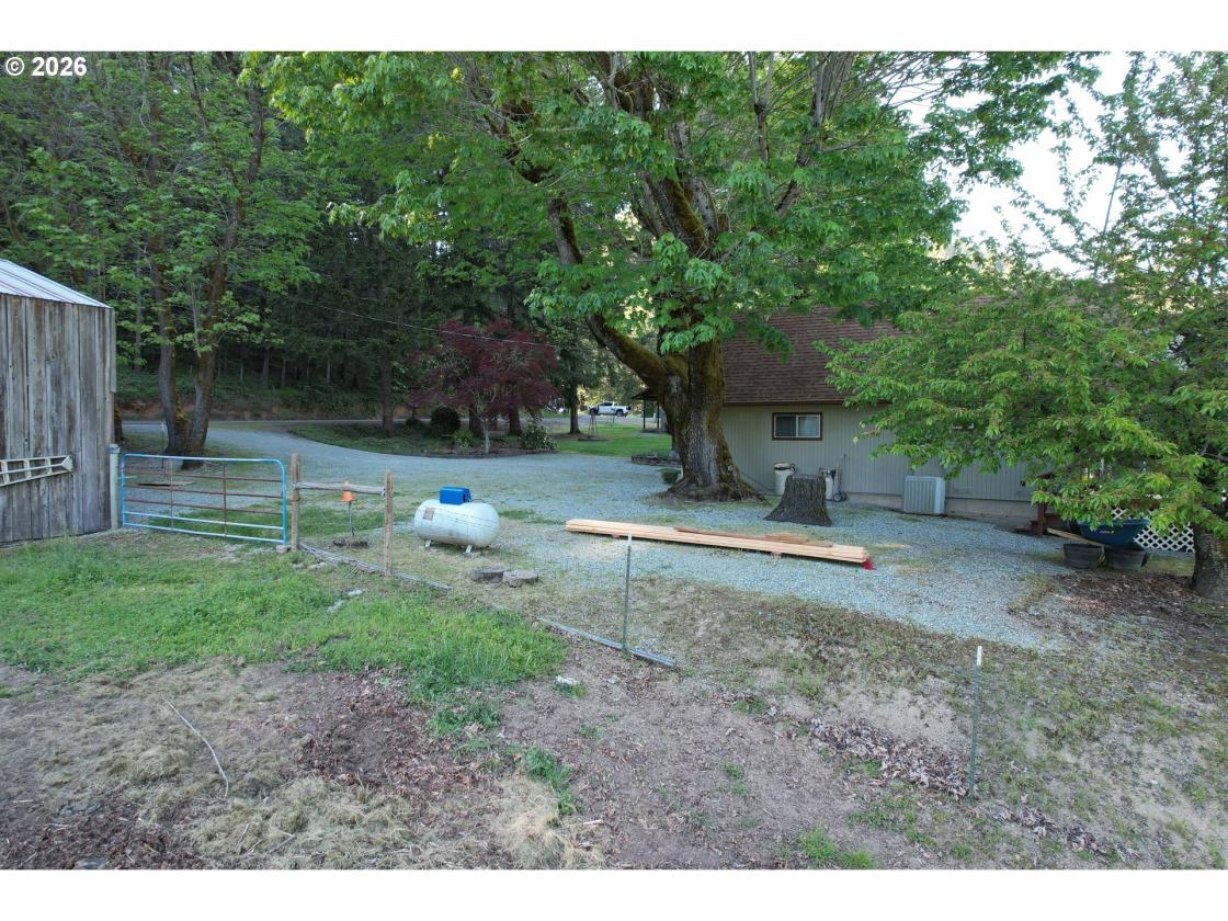 Creek-Front Horse Property with 2 Homes! - photo 25