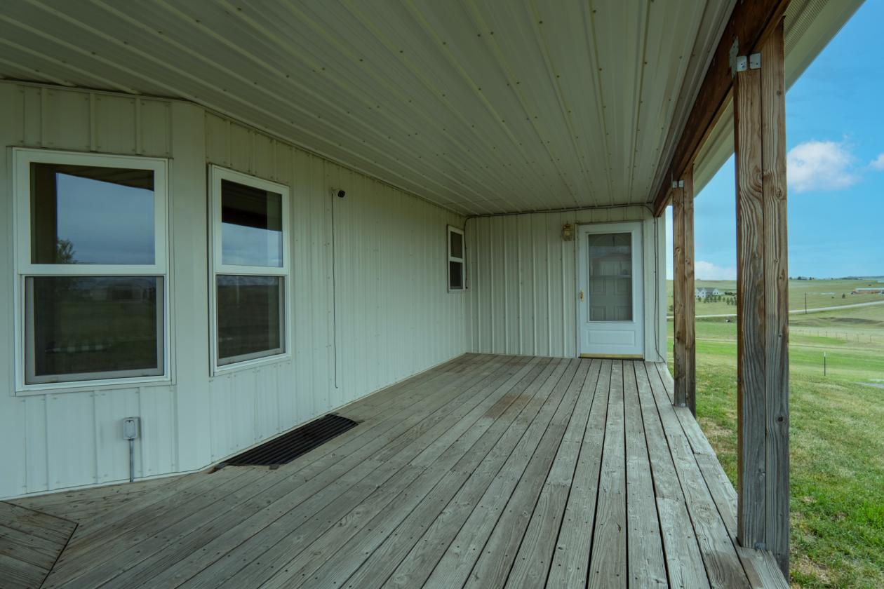horse property on 60 acres - photo 4