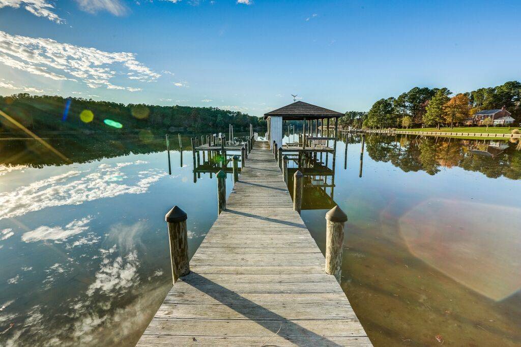 Kinsale Waterfront Equestrian Retreat Kinsale, Westmoreland County