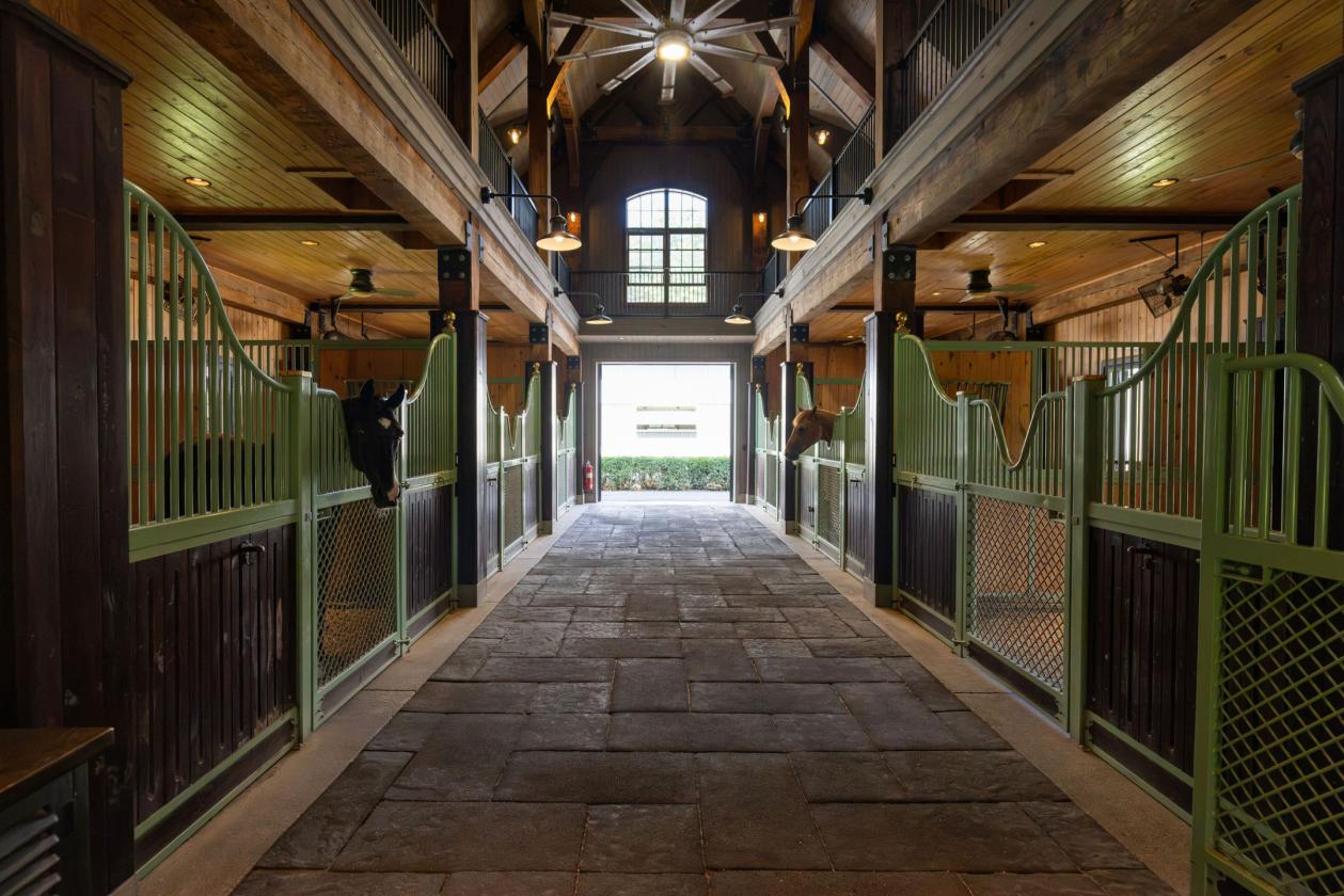 Premier Custom-Designed Equestrian Estate - photo 23