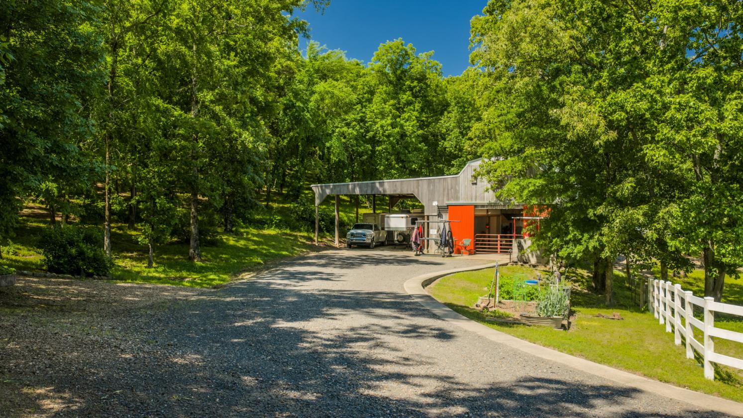 Luxury Private Equestrian Estate - photo 24