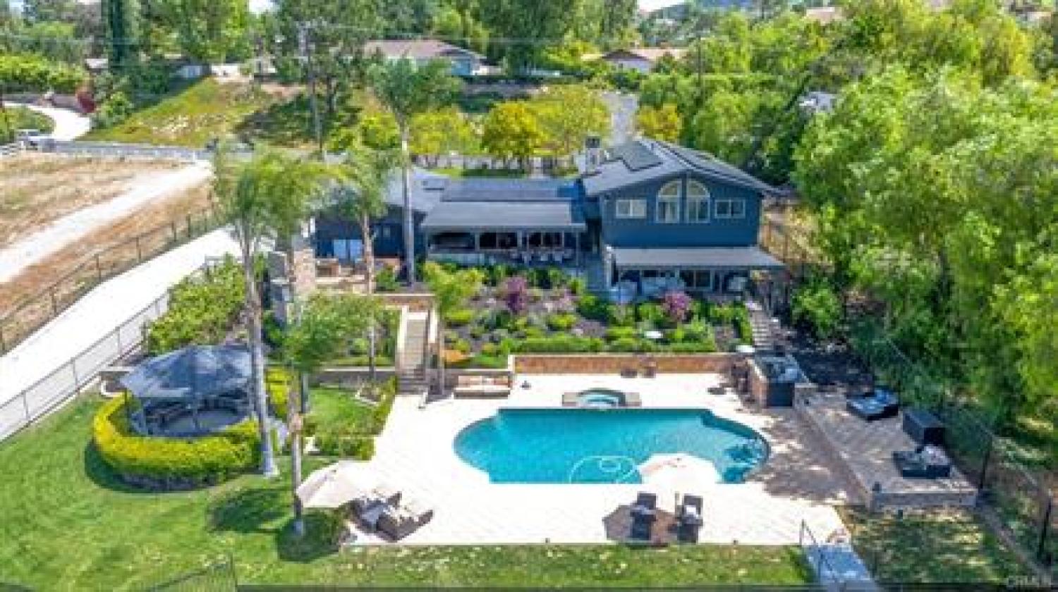 Exceptional Equestrian Estate! - photo 1