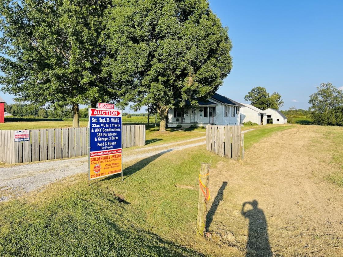 Country Farmstead Near Lake Cumberland! - photo 13