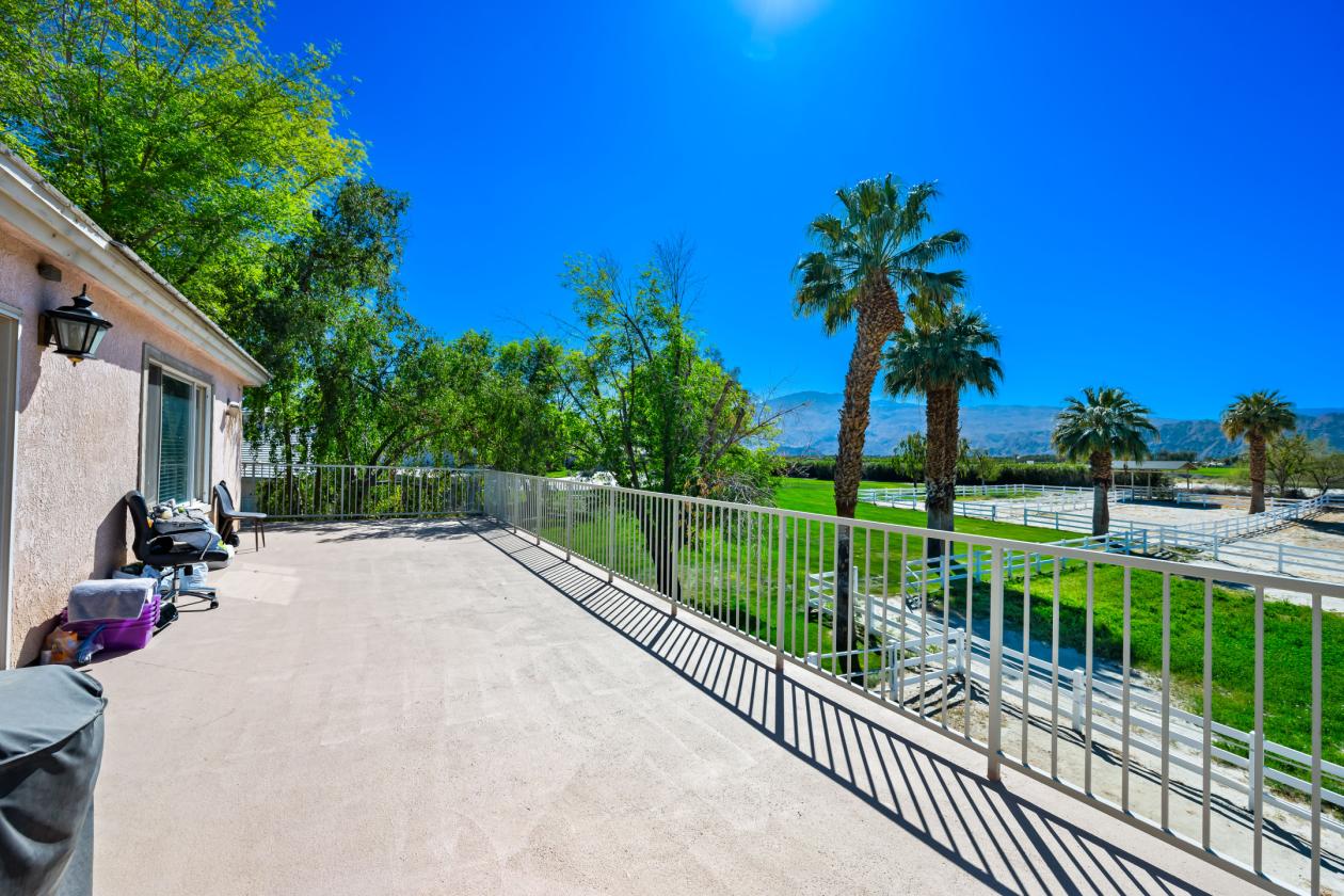 Beautiful equestrian compound on 9.29 acres - photo 21