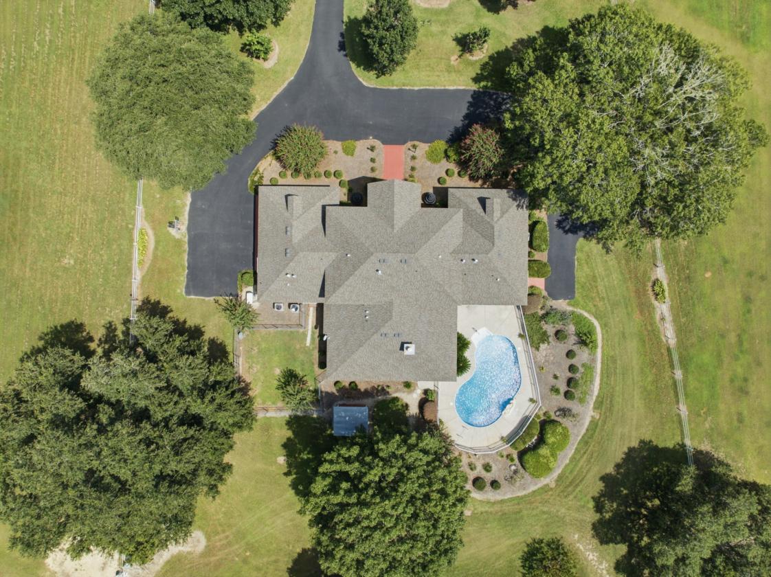 A Rare Equestrian Estate Designed for Horse & Home - photo 8
