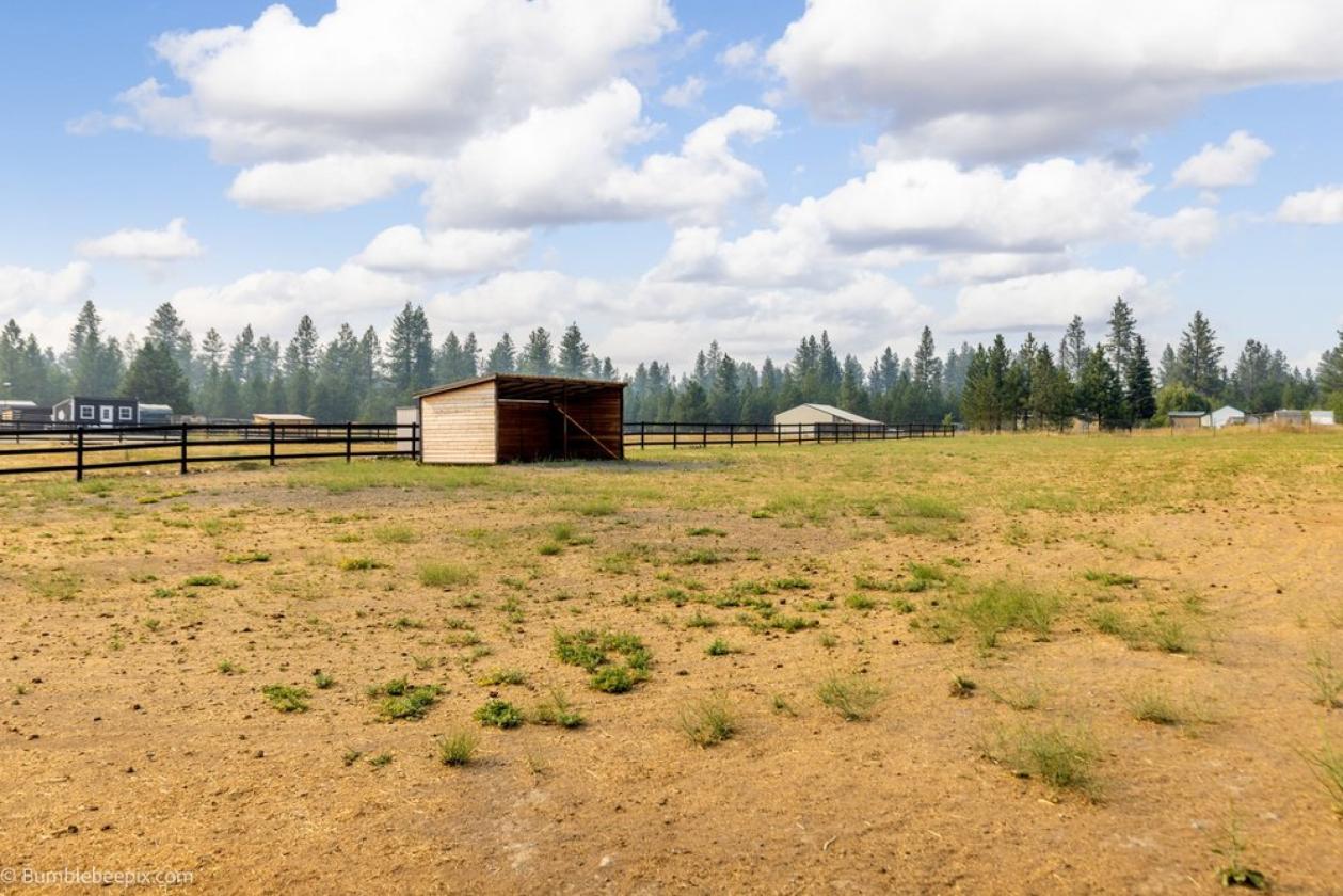 Income Producing 10 Acre Equestrian Facility - photo 10