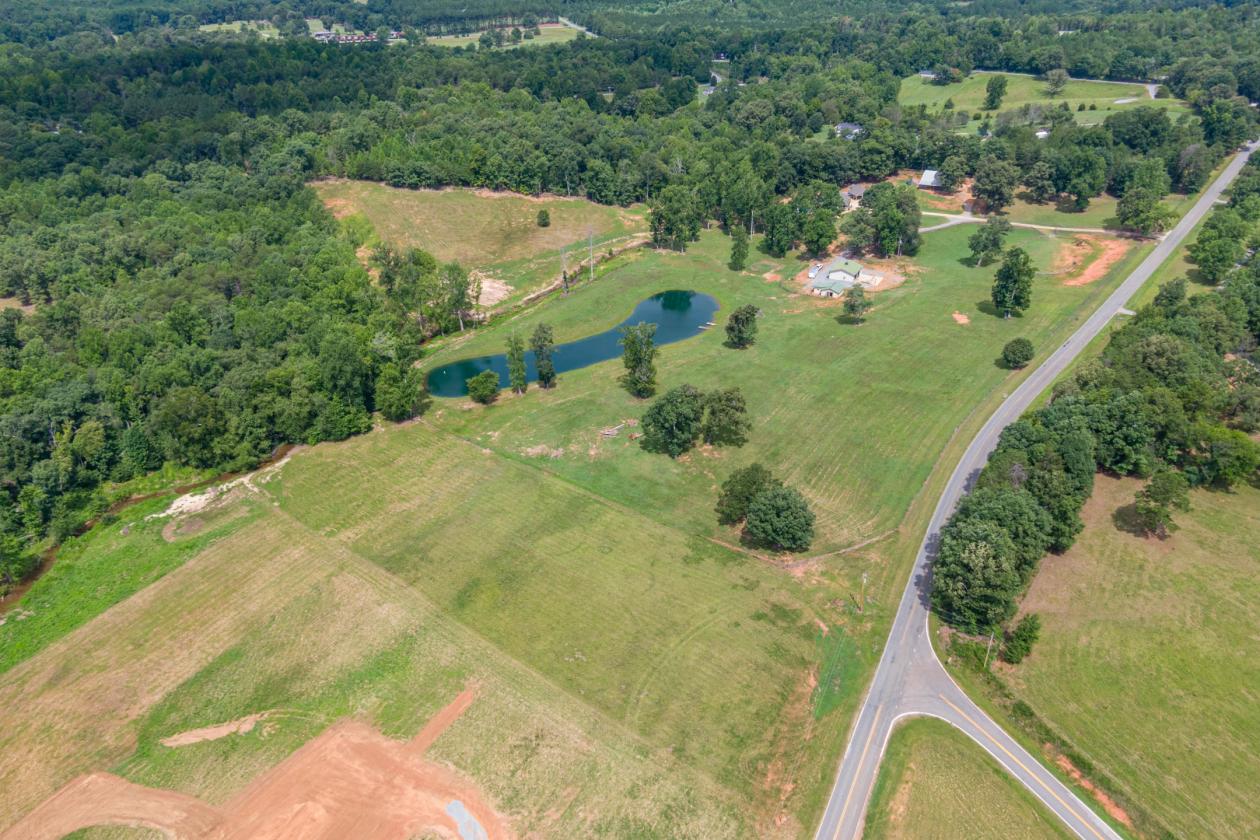 FANTASTIC EQUESTRIAN PROPERTY - photo 6