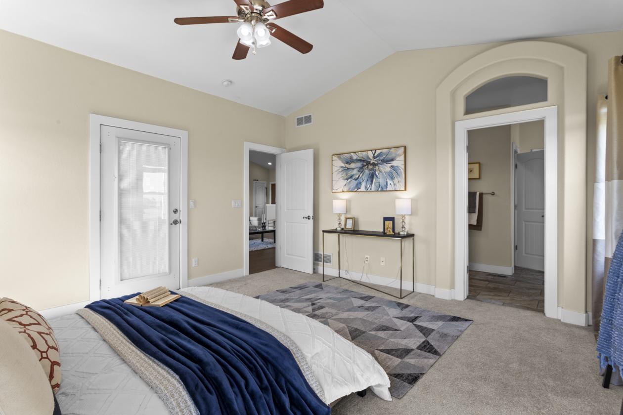Horse property with custom home - photo 15