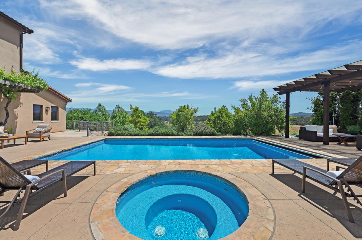Equestrian potential estate - photo 15
