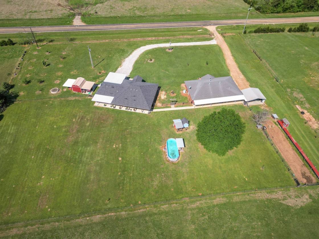 Horse Property for sale.