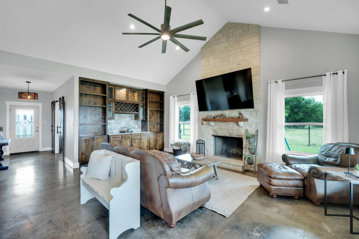 Turn Key Horse Property with Home and Pool - photo 16