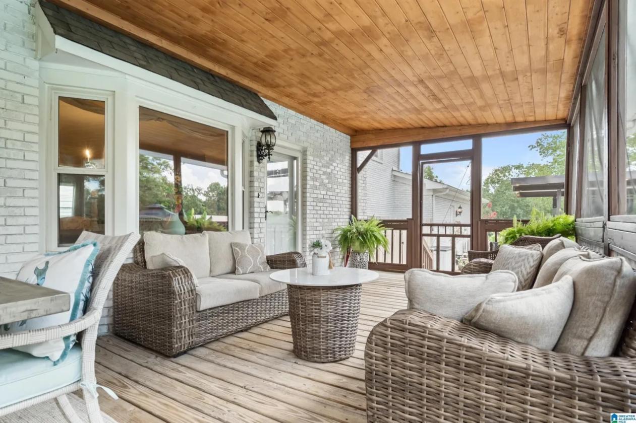 SIGNATURE 14-ACRE ESTATE - photo 13