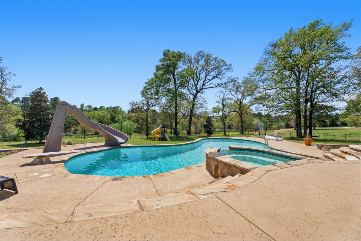 94+ Acres, Two Homes, Barn, Shop, & Pond! - photo 27