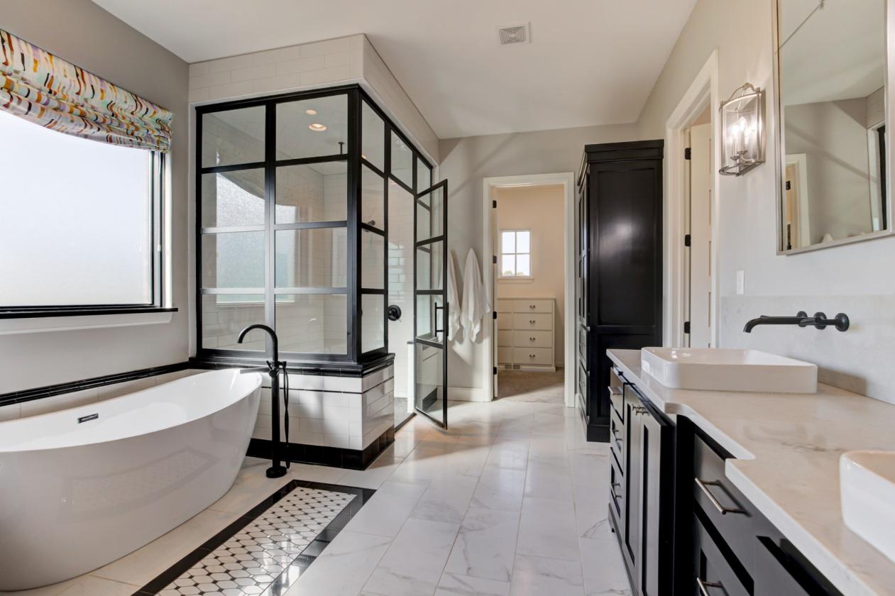 Luxury Living Meets Equestrian Elegance! - photo 16