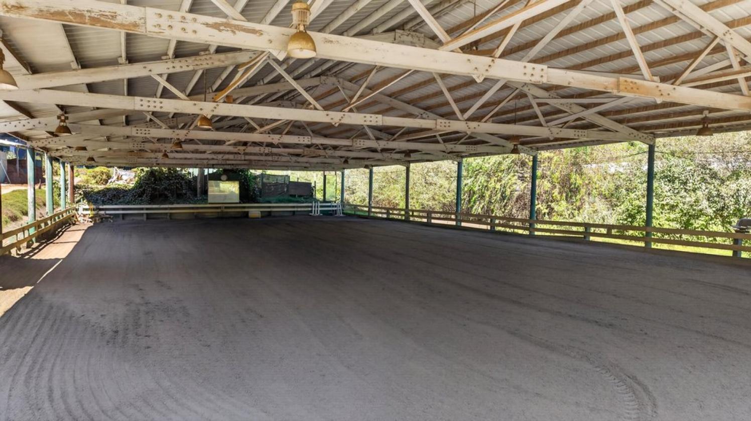 Legendary Willowpond Equestrian Estate - photo 12