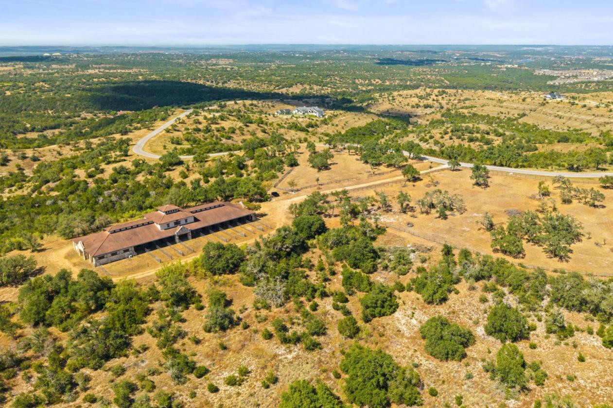 43± AC with Equestrian Barn in Preservation Ranch - photo 10