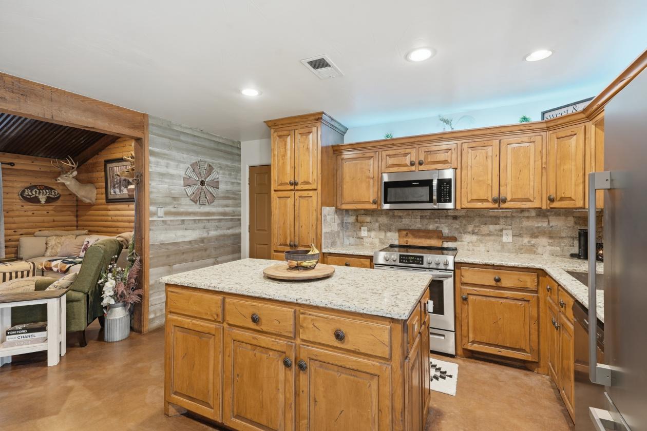 Weatherford Horse Property Near Bosque Ranch - photo 5