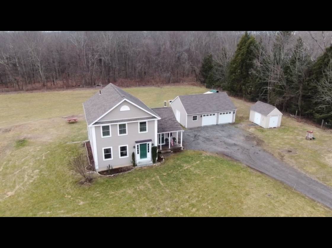 JUST SOLD !!! WONDERFUL POMFRET, CT ,HORSE PROPERTY Pomfret, Windham County, Connecticut