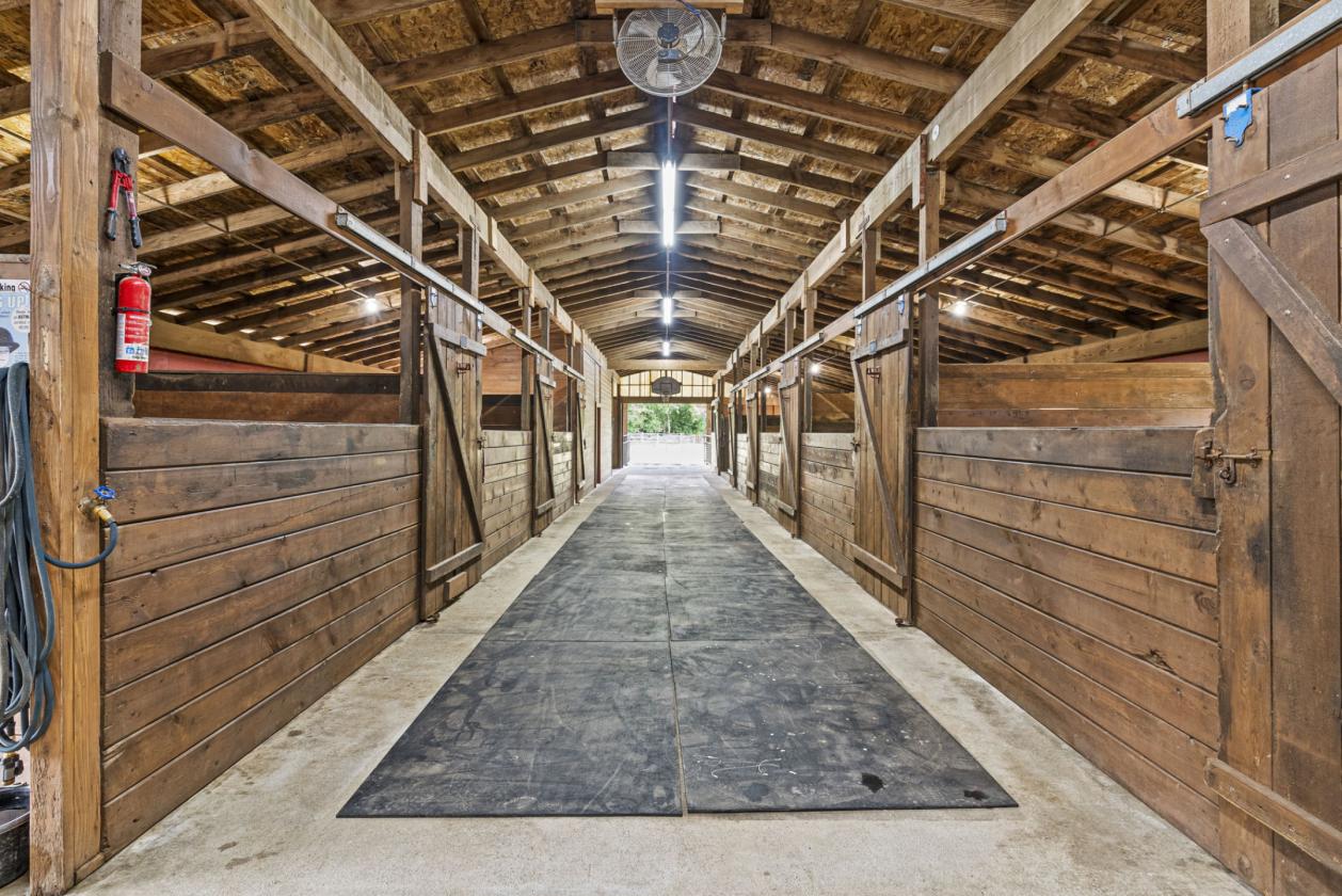 Keystone Ranch in the Evergreen Valley - photo 25