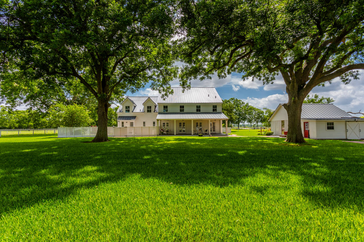 Horse Property in much desired Fulshear Texas Richmond, Fort Bend County, Texas