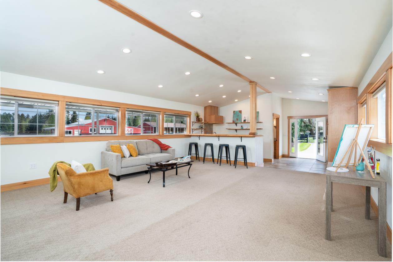 An Exceptional 10-Acre Equestrian Estate - photo 20