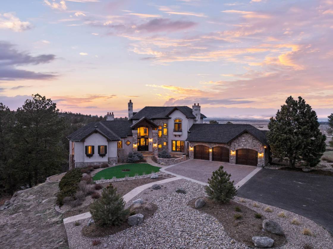 Horse Property for sale.