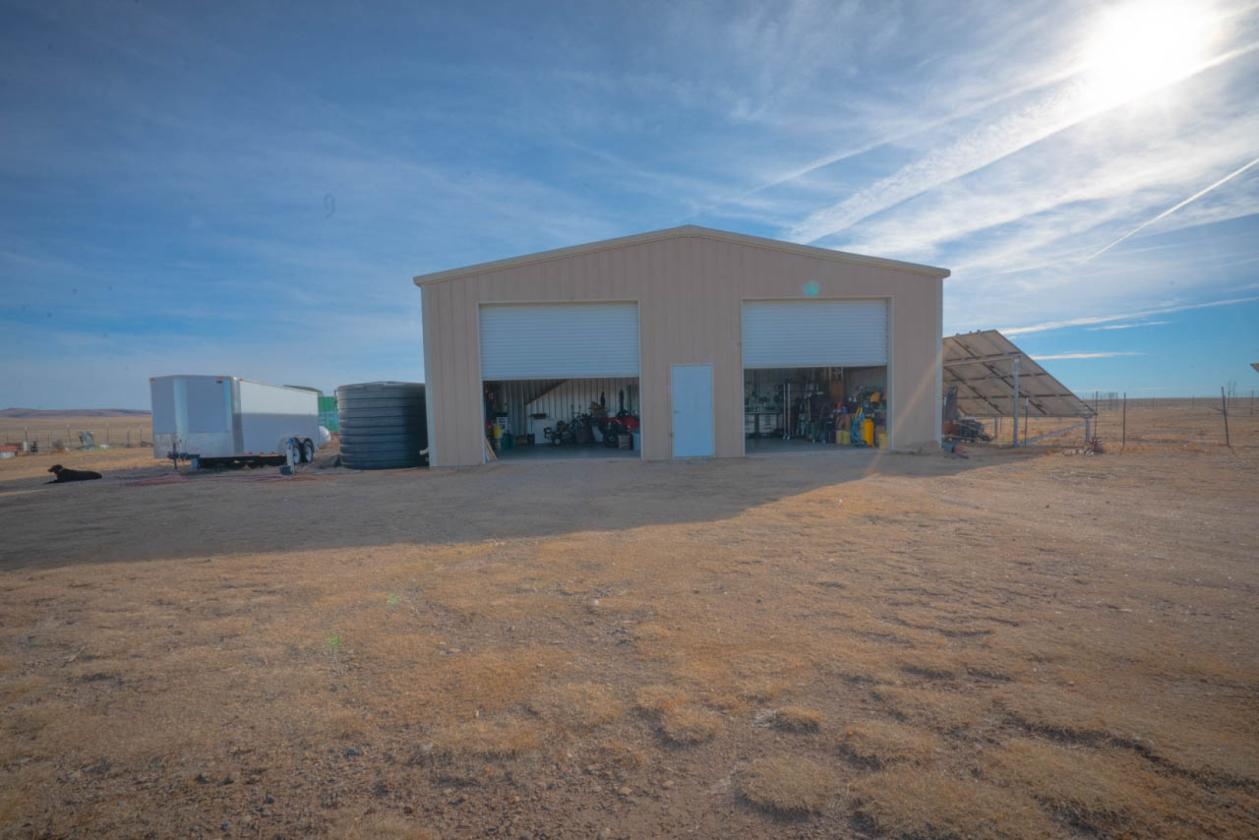 Horse Ranch: 363 Acres, Water & State Land Access - photo 9