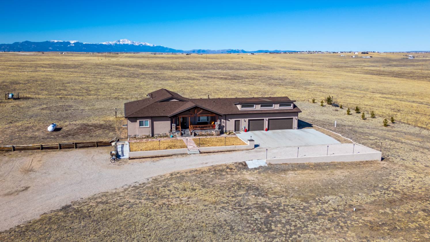 Horse Property for sale.