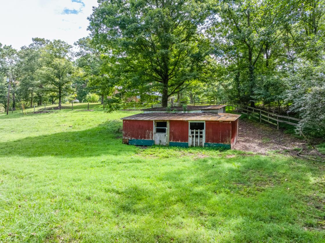 North Hall 20 Acre Farm - photo 23