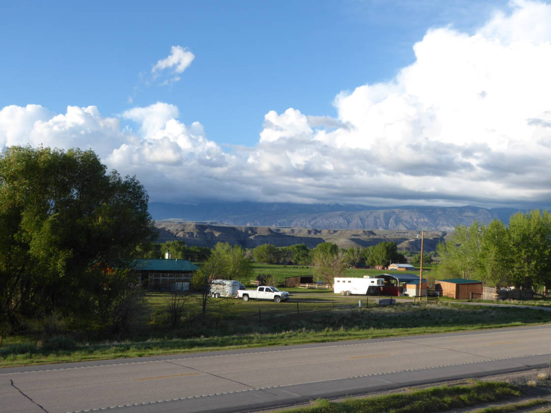 Horse Property with endless trails & spectacular Big Horn views ...