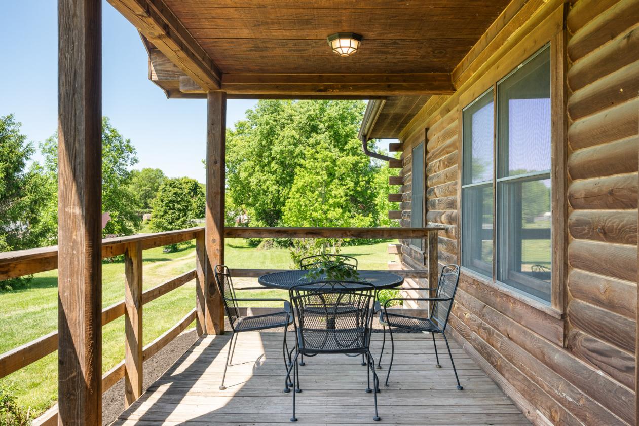 Log cabin nestled on 8.2 picturesque acres - photo 7