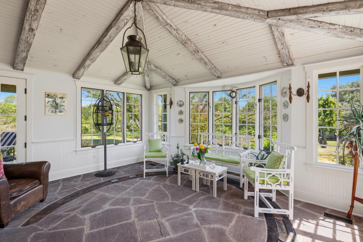 Equestrian Estate - Expanded Home, Barn & Arena! - photo 18