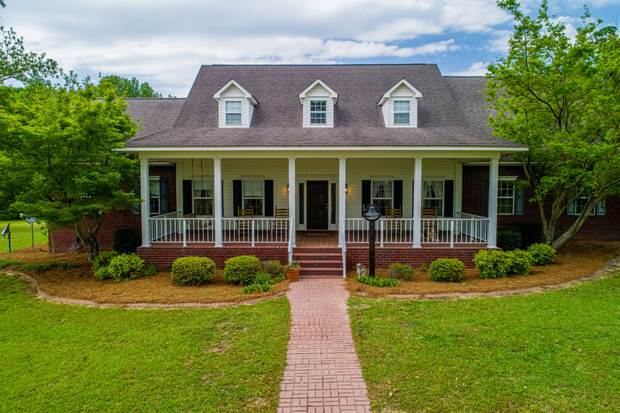 Farm with 85 Acres! Claxton, Evans County,