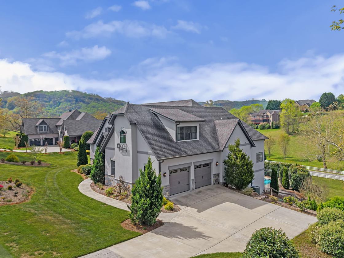 Luxury Home with Equestrian Lifestyle Access - photo 30