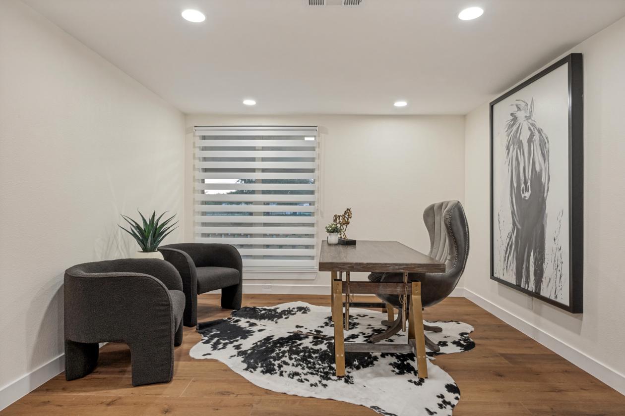 The Lodge at 4104 - photo 6