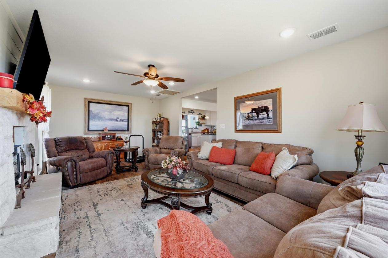Peaceful Country Living on 15 Acres - photo 10