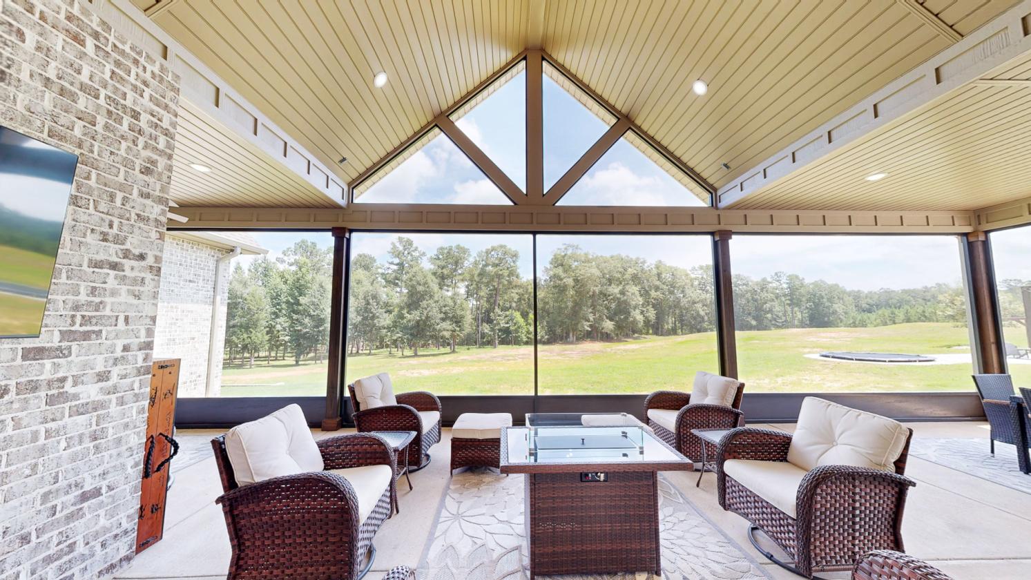 Luxury Farm Retreat: Pasture, Pond & Privacy - photo 19