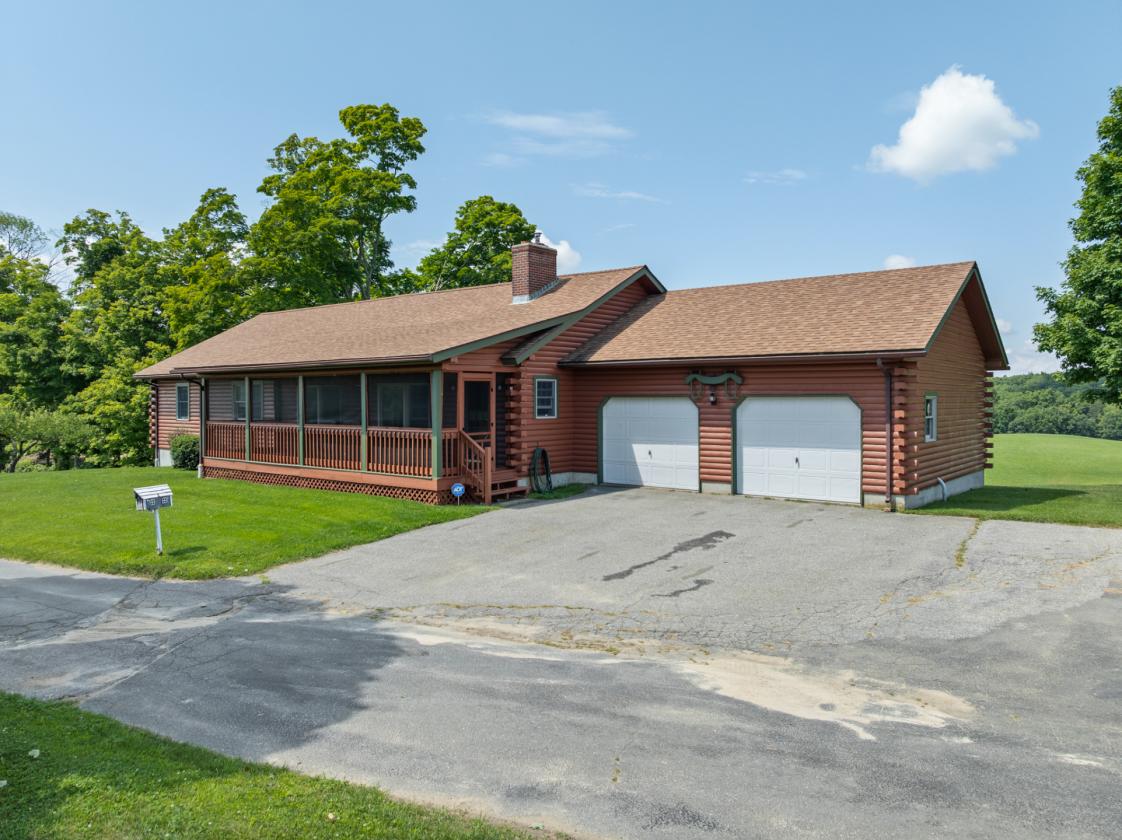 90-Acre Legacy Farm - Horse Trails, Barns & Pond! - photo 1