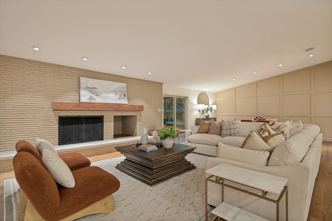 The Lodge at 4104 - photo 11