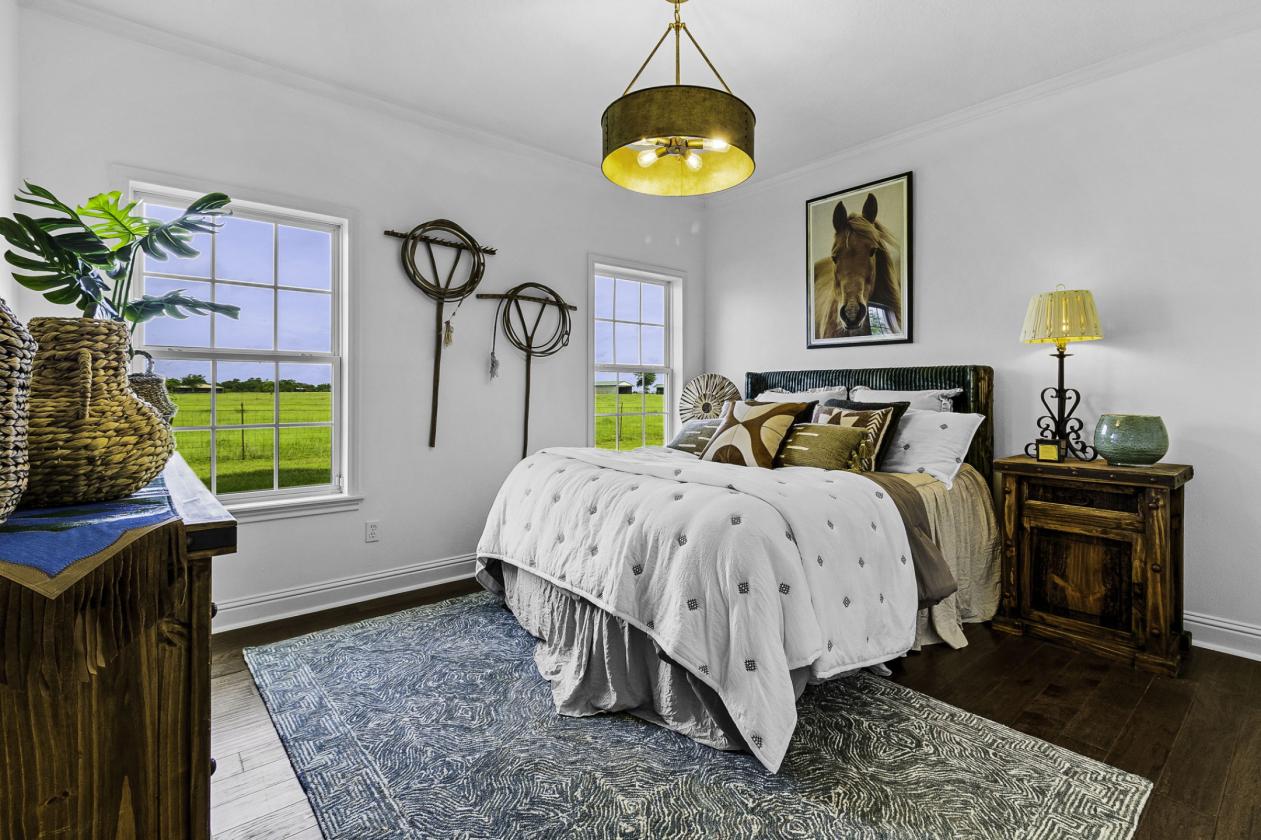 Premier Property with Luxury Home, Barn, and Arena - photo 25