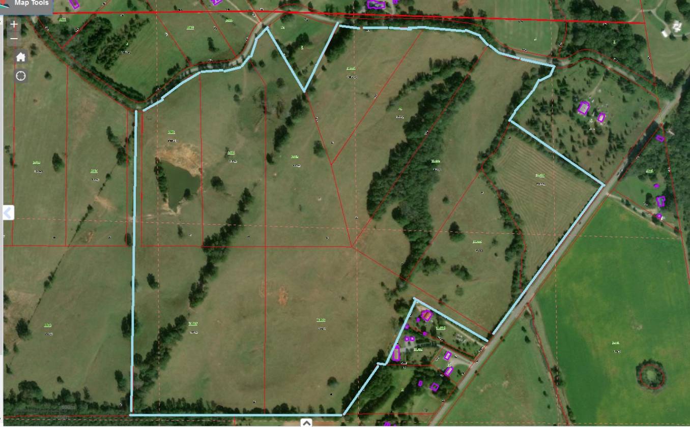 Horse Property for sale.