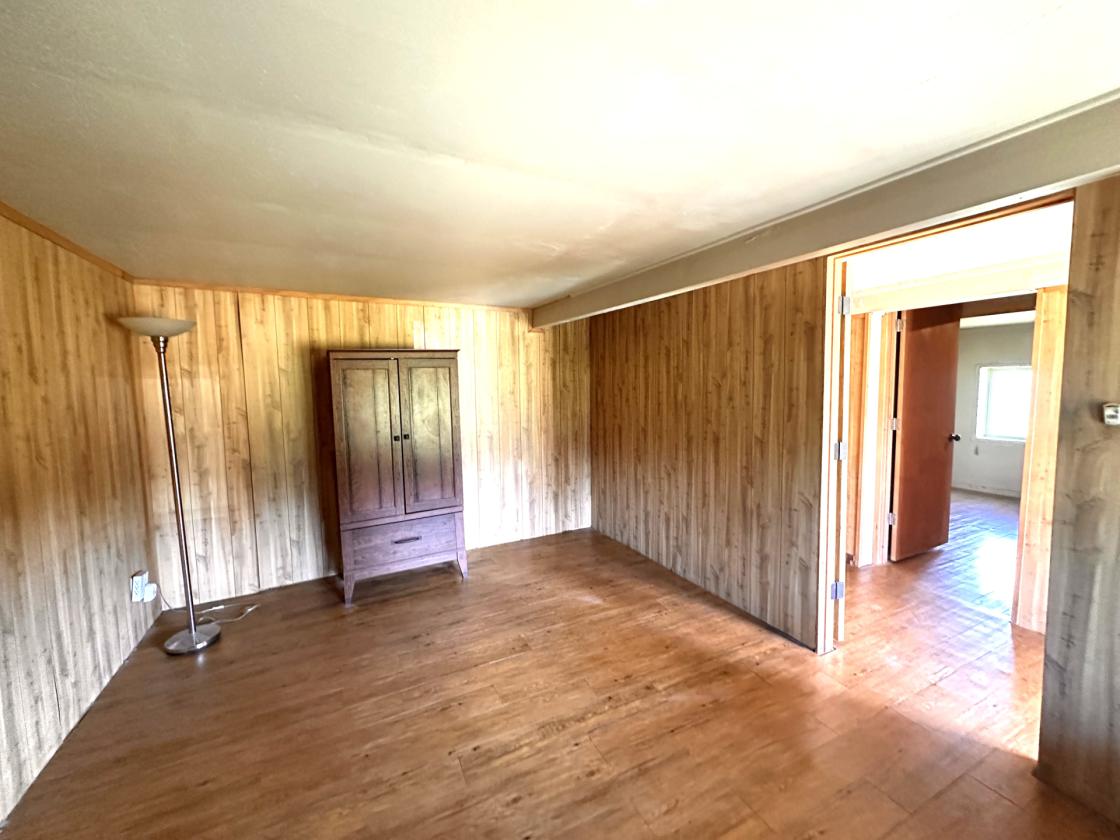Home on 20 acres - photo 12
