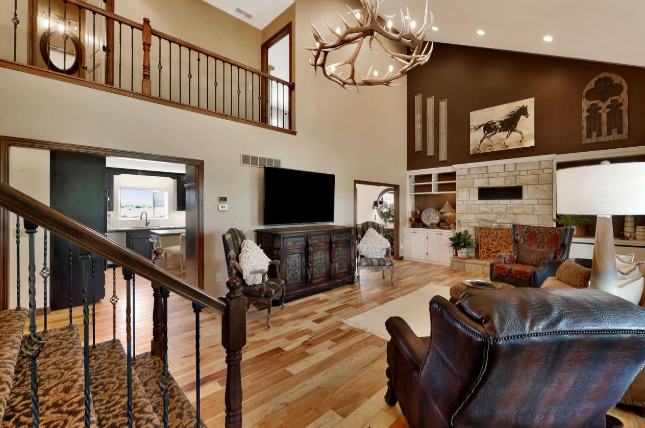 Luxury equestrian resort type property - photo 14